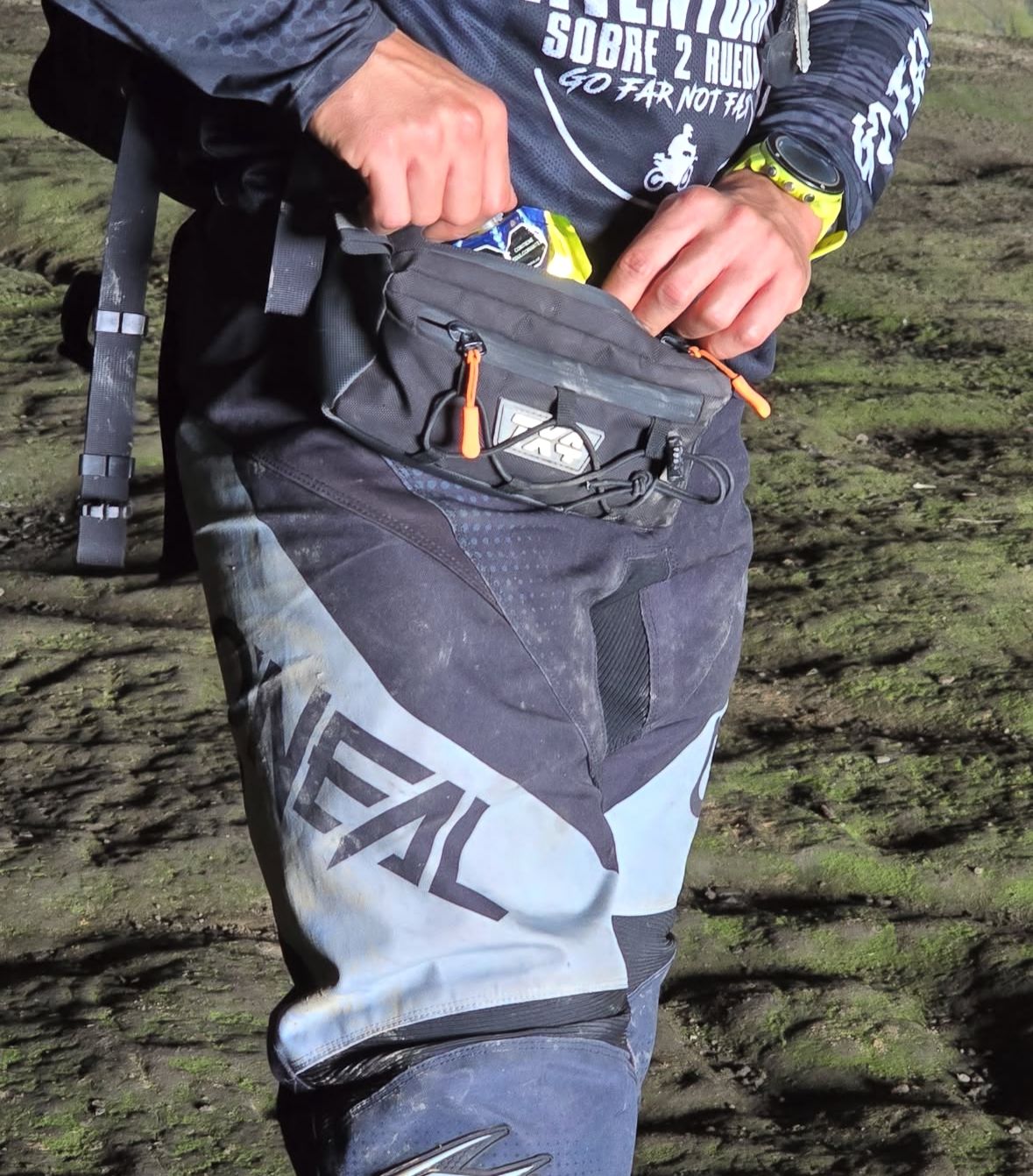 RIÑONERA PEQUEÑA CASUAL TX4