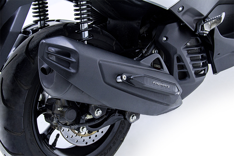 PROTECTOR DE MOFLE YAMAHA NMAX