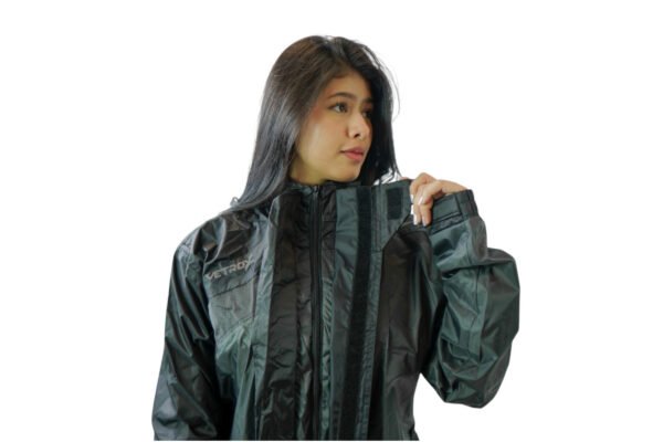 IMPERMEABLE MUJER PREMIUM NEGRO - Imagen 4